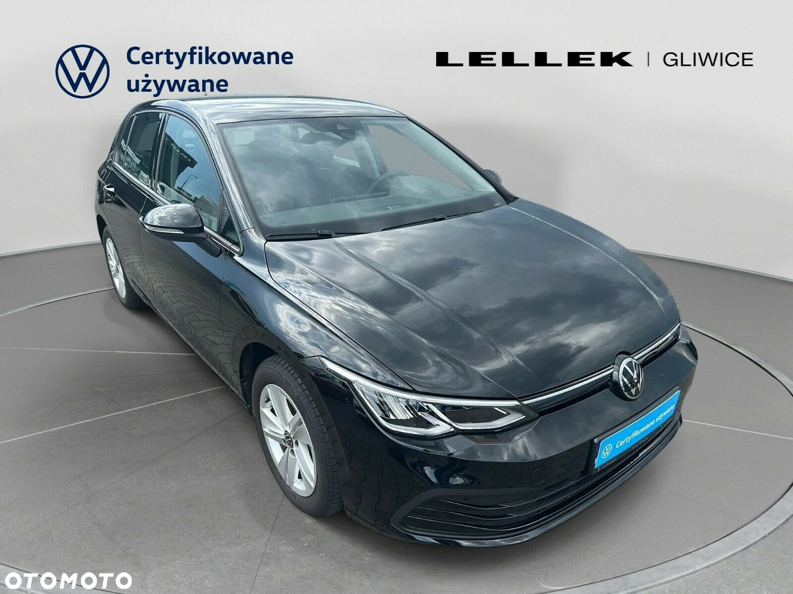 Volkswagen Golf - 5