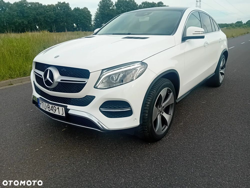 Mercedes-Benz GLE - 24