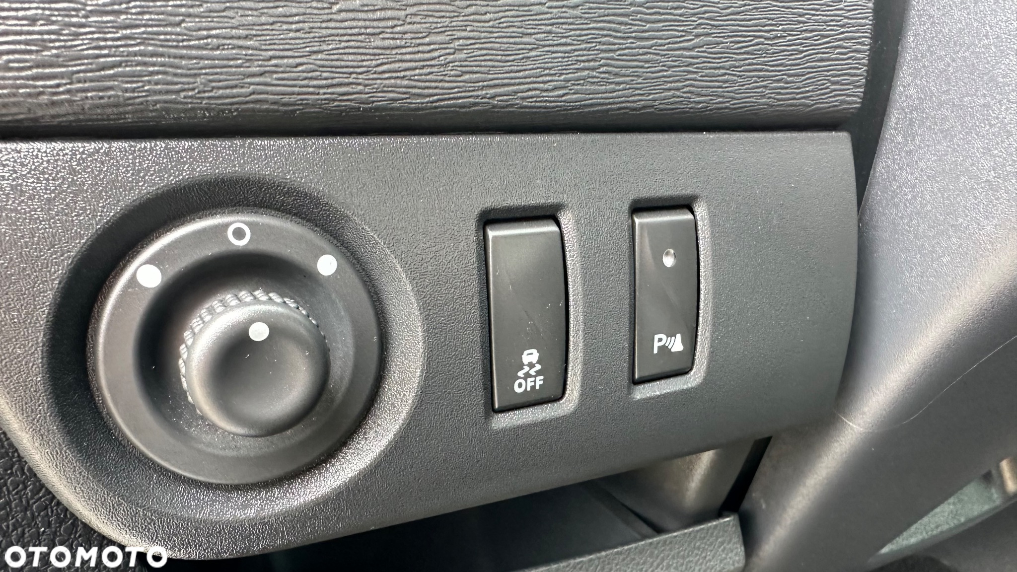 Dacia Lodgy 1.6 SCe Access S&S - 23