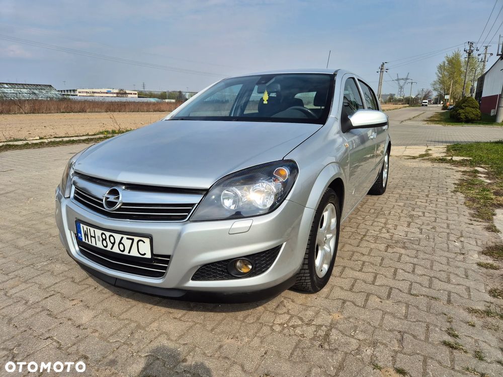 Opel Astra 1.6 Cosmo - 12