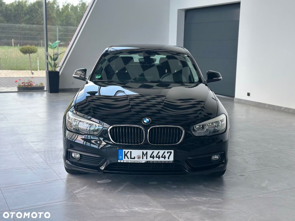 BMW Seria 1 118i - 3