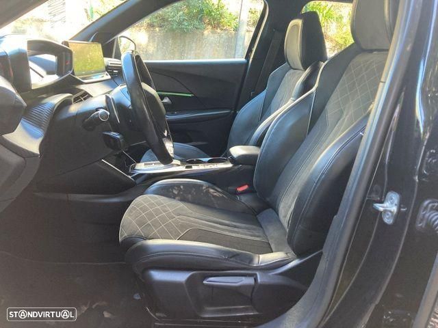 Peugeot 2008 1.5 BlueHDi GT EAT8 - 35
