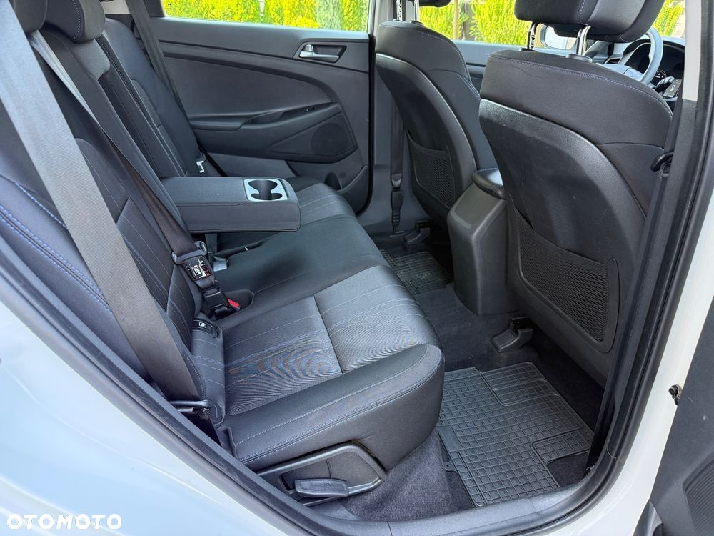 Hyundai Tucson 1.6 GDI BlueDrive Comfort 2WD - 17