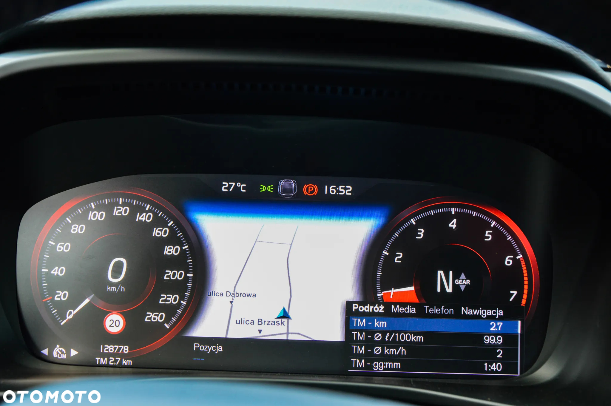 Volvo XC 40 T3 Momentum - 20