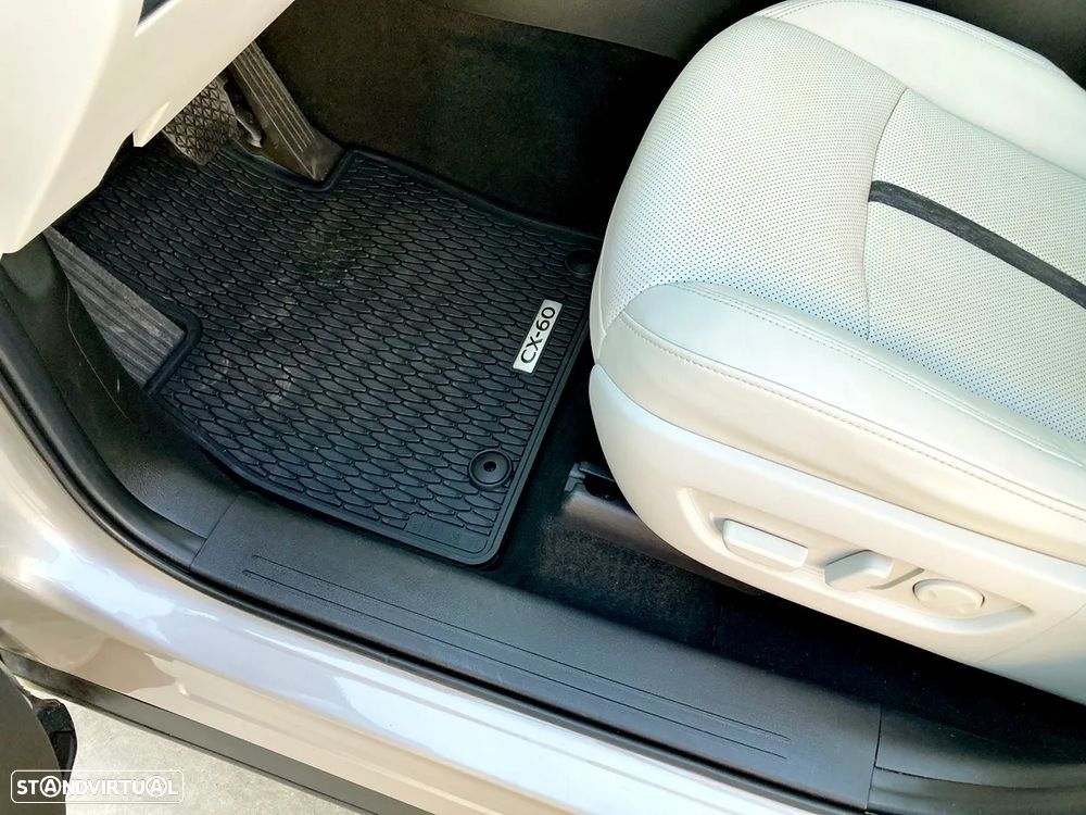 Mazda CX-60 2.5 e-Skyactiv PHEV Exclusive Line +Conv. &Sound P.+Dr.Assi. P.+Co.+Pan.-SKO - 22