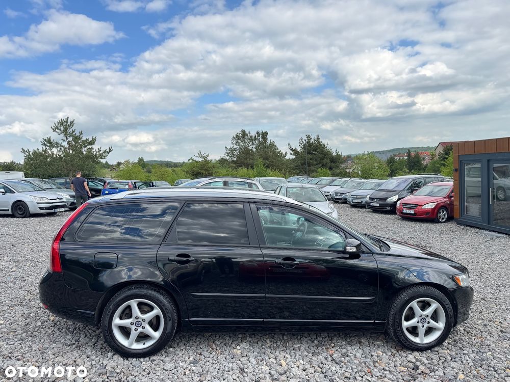 Volvo V50 2.0D Momentum - 4