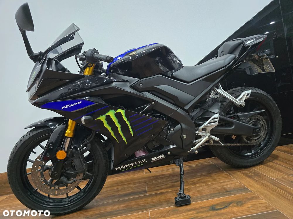 Yamaha YZF - 5