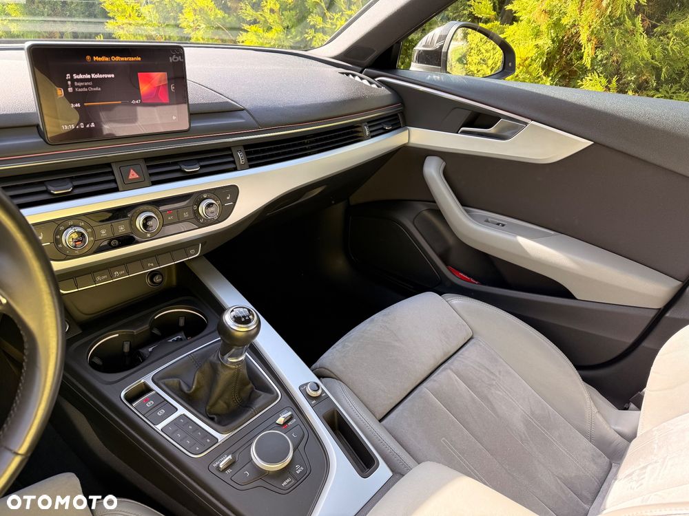 Audi A4 Avant 2.0 TDI - 9