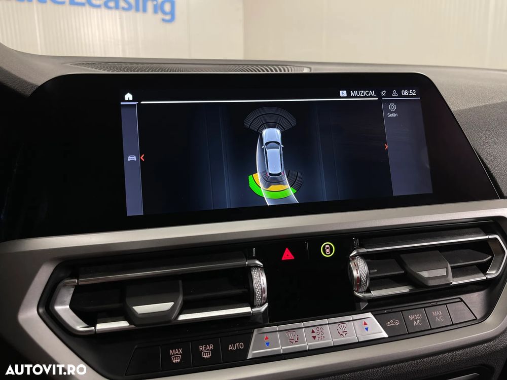 BMW Seria 3 318d AT MHEV - 16