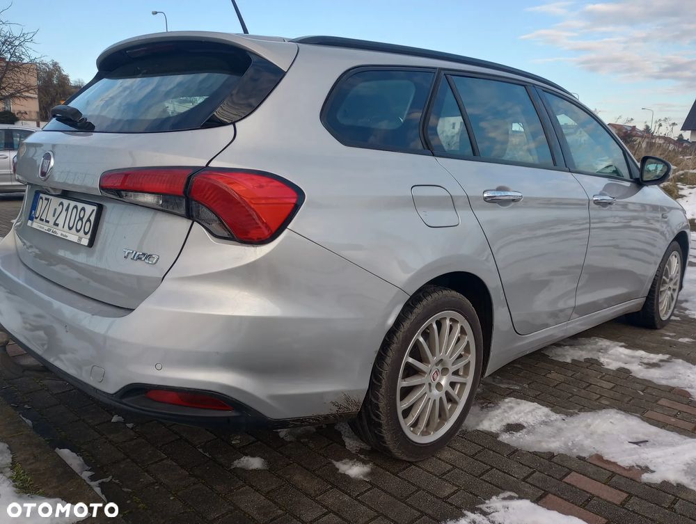 Fiat Tipo 1.4 T-Jet Lounge - 3