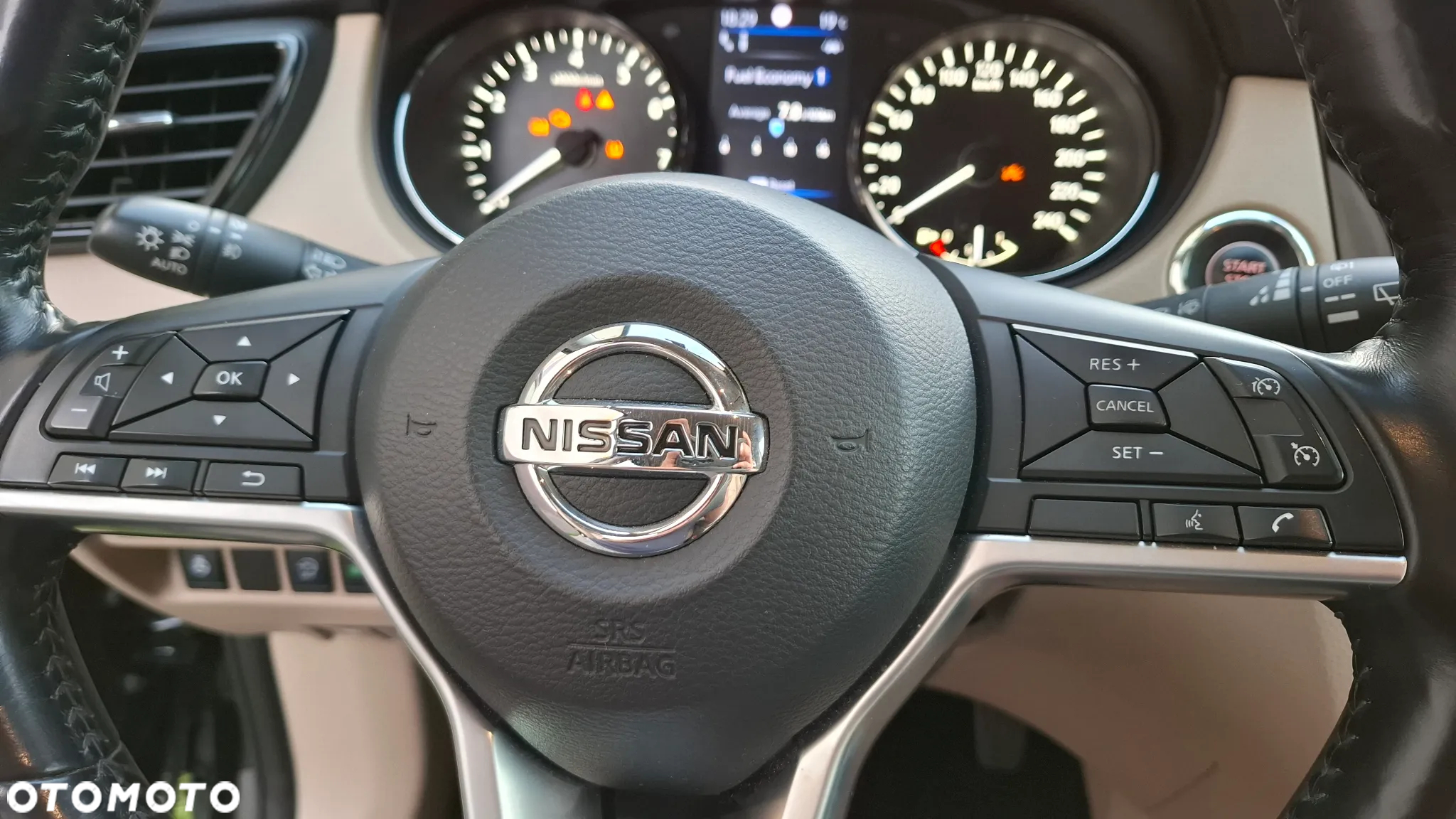 Nissan X-Trail 1.3 DIG-T Tekna 2WD DCT - 14