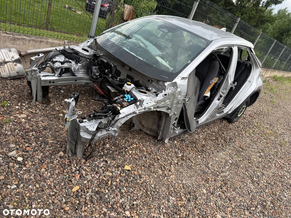 Toyota C-HR 1.8 Hybrid Active - 2