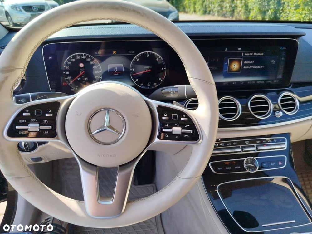Mercedes-Benz Klasa E - 14