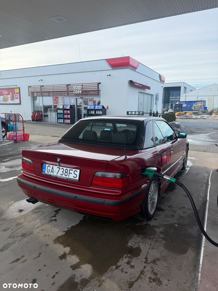 BMW Seria 3 - 13