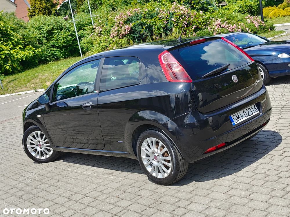 Fiat Grande Punto 1.4 8V Racing - 3