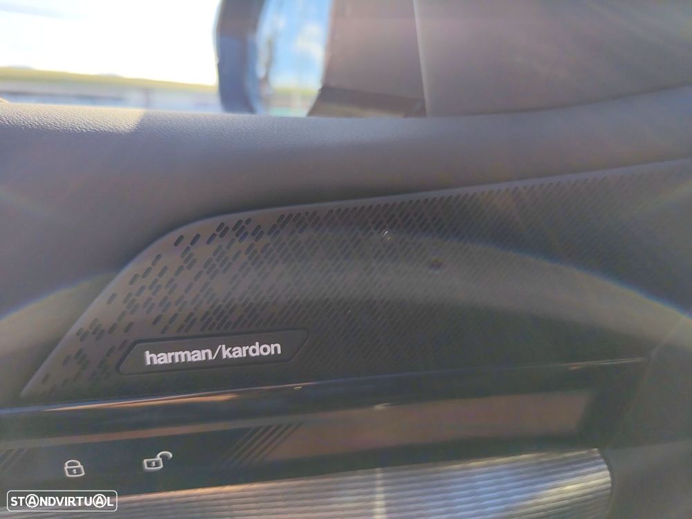 BMW 530 e Pack Desportivo M - 29