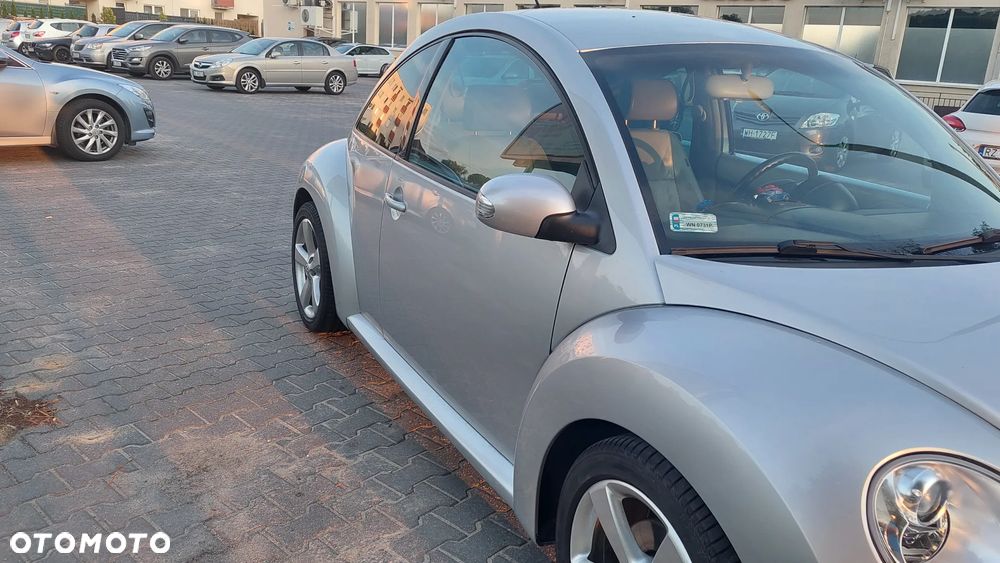 Volkswagen New Beetle 1.8T - 11