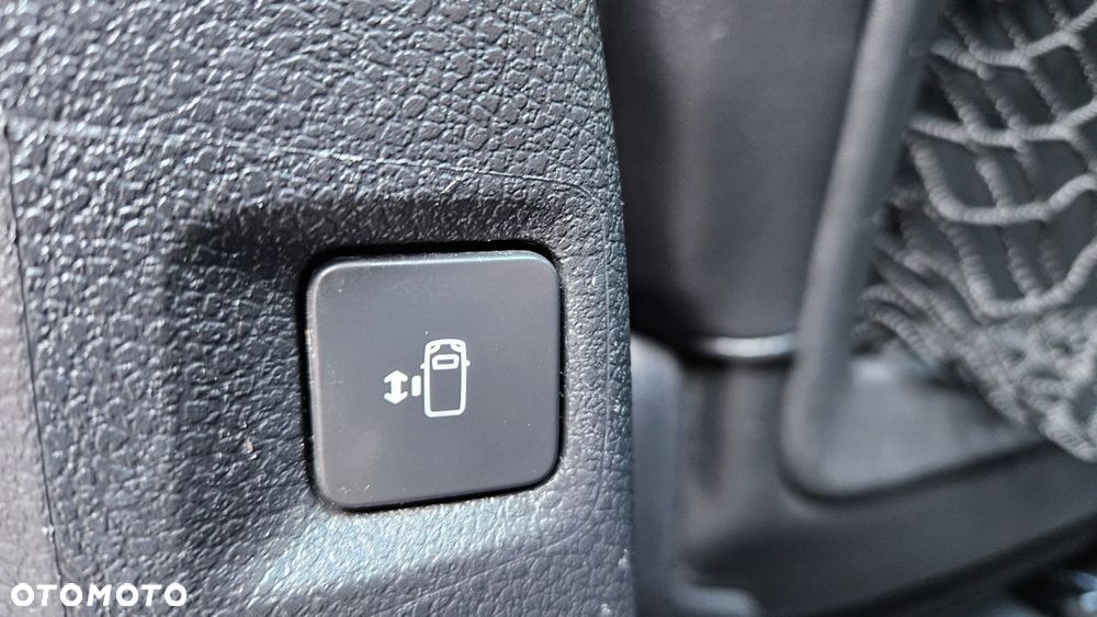 Peugeot Traveller L2 2.0 Business VIP - 22