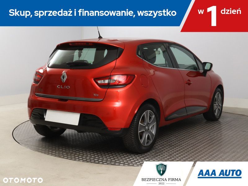 Renault Clio - 7