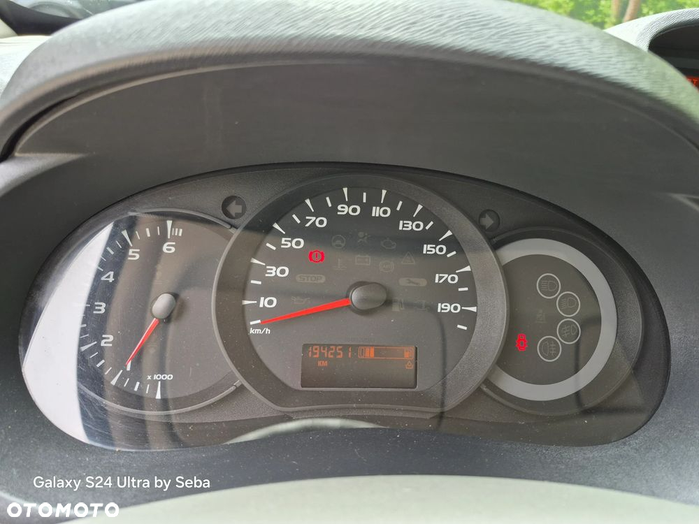 Renault Kangoo 1.6 8V Happy Family - 13