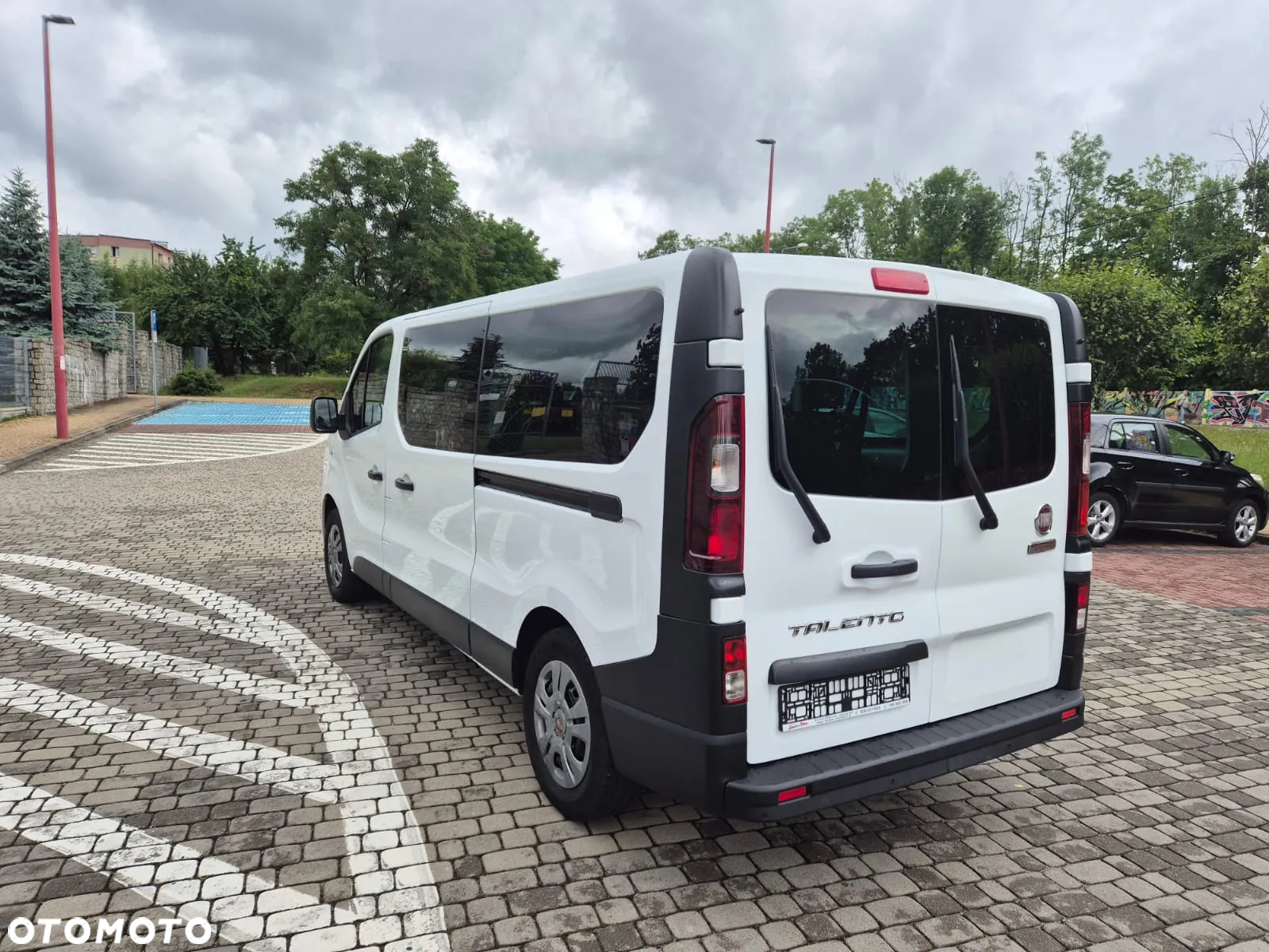 Renault Trafic Kombi 2.0 dCi L2 HD Business - 4