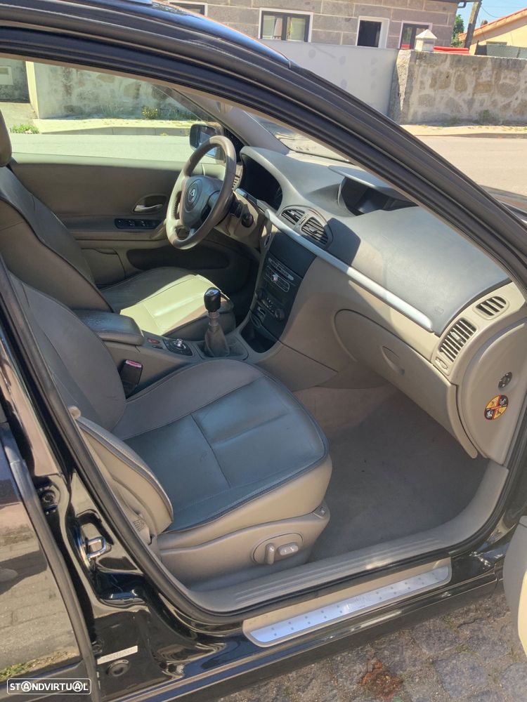 Renault Laguna Break 2.0 dCi Initiale - 4