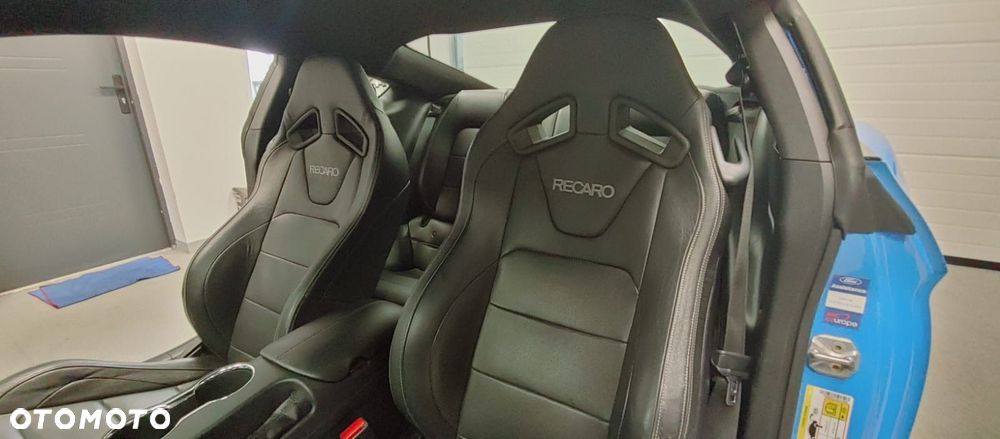 Ford Mustang 5.0 V8 GT - 27