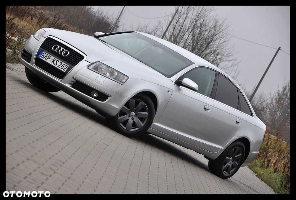 Audi A6 Limousine 2.4 - 18