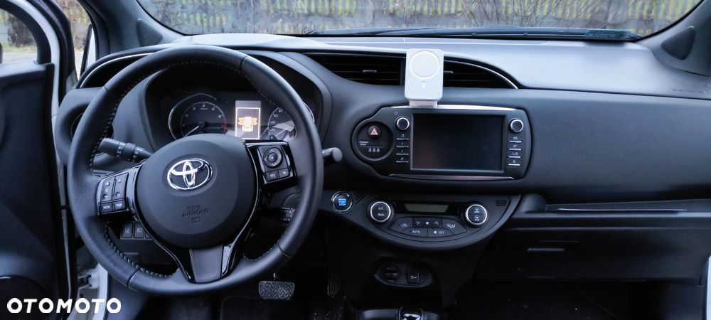 Toyota Yaris 1.5 Selection CVT - 13