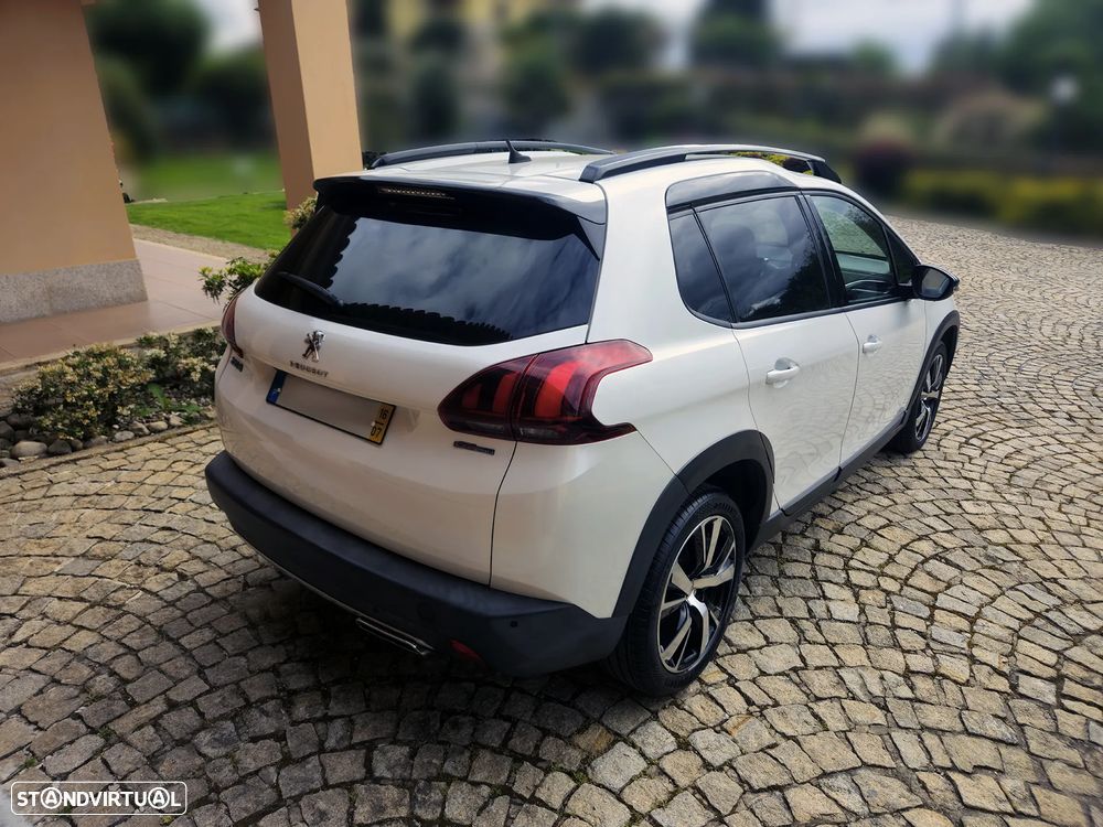 Peugeot 2008 1.2 PureTech GT Line EAT6 - 6