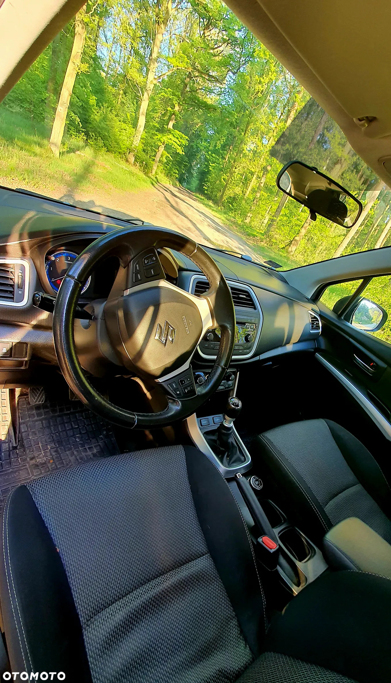 Suzuki SX4 S-Cross 1.6 DDiS Premium 4WD - 7