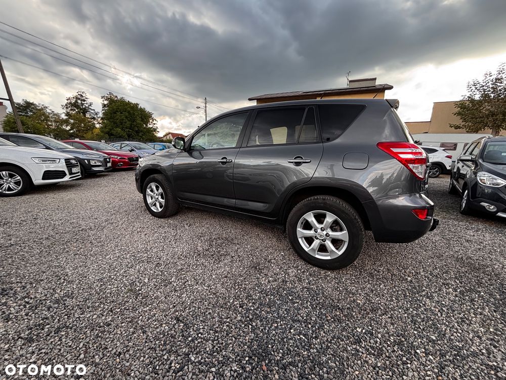 Toyota RAV4 2.0 VVT-i Prestige NAVI MS - 20