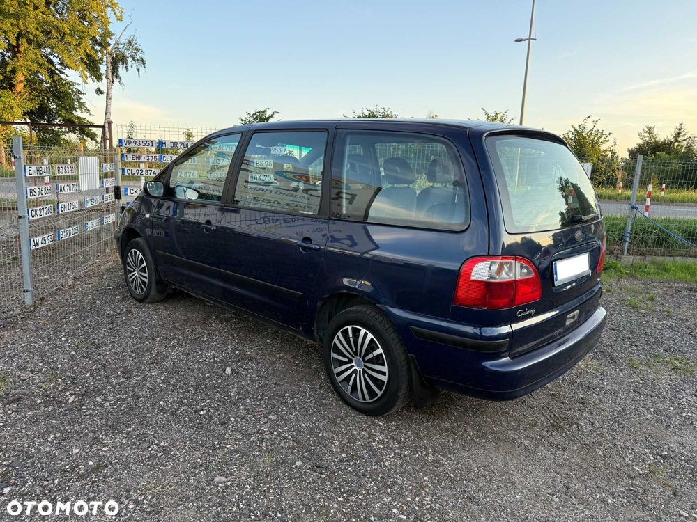 Ford Galaxy - 4