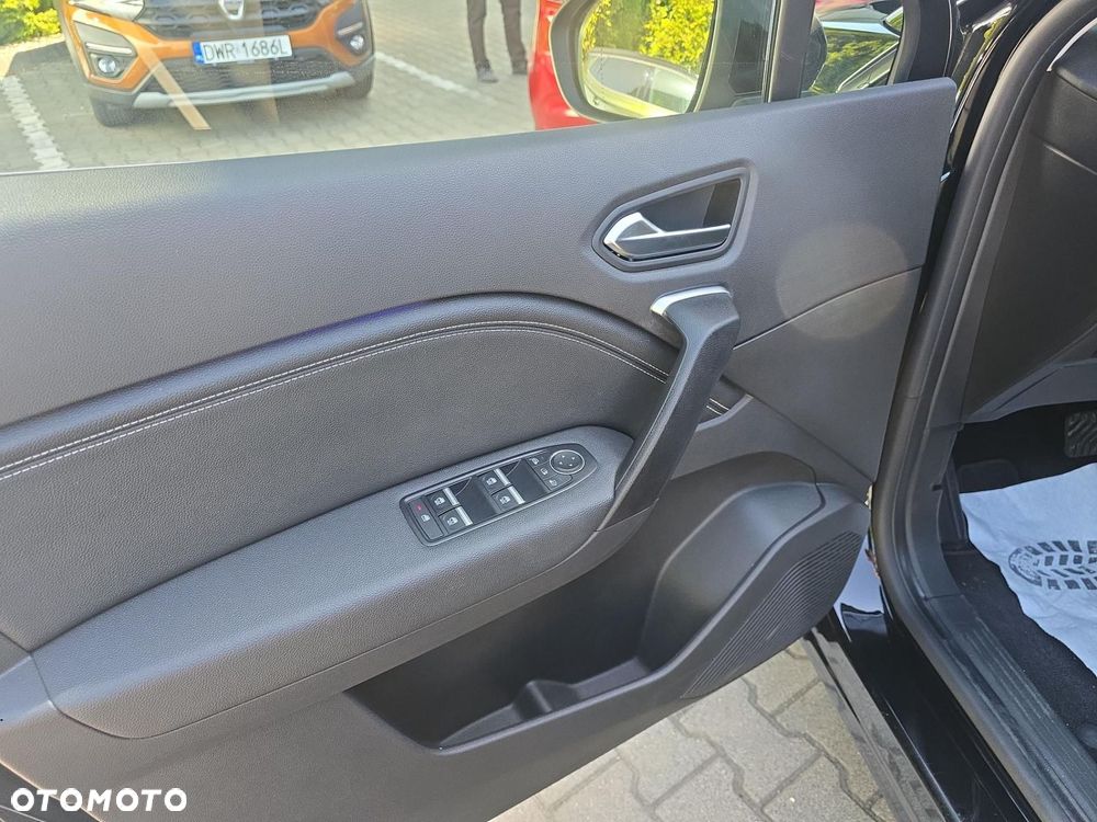 Renault Captur - 10