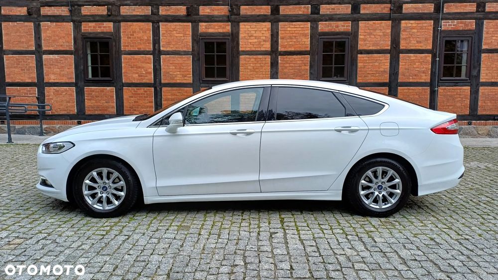 Ford Mondeo 2.0 TDCi STart-Stopp Titanium - 3