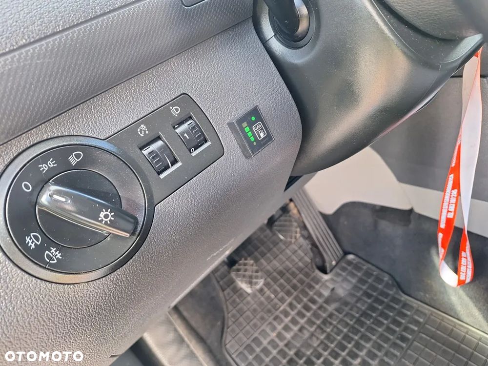 Volkswagen Caddy 1.6 Life - 11