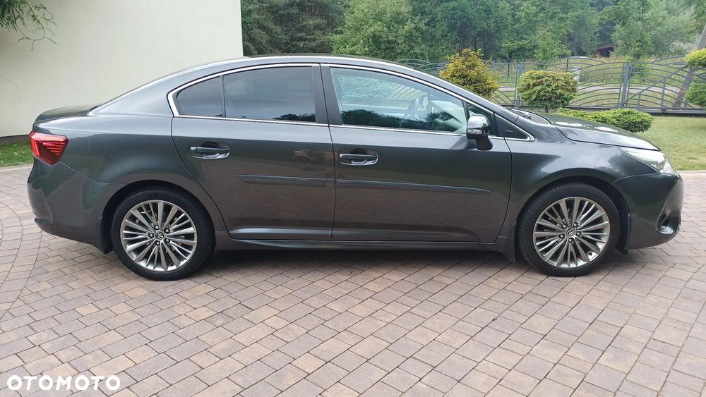 Toyota Avensis 1.8 Prestige - 13
