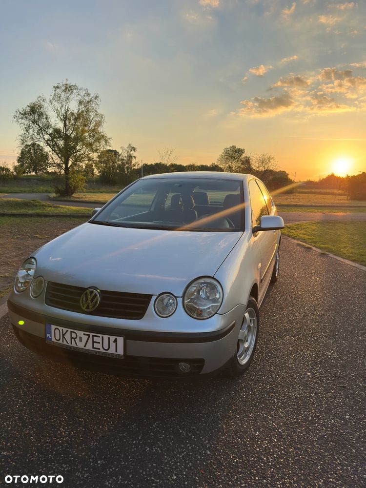 Volkswagen Polo - 1