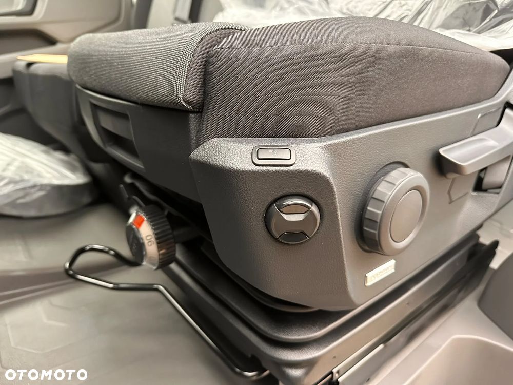Volkswagen Crafter - 20