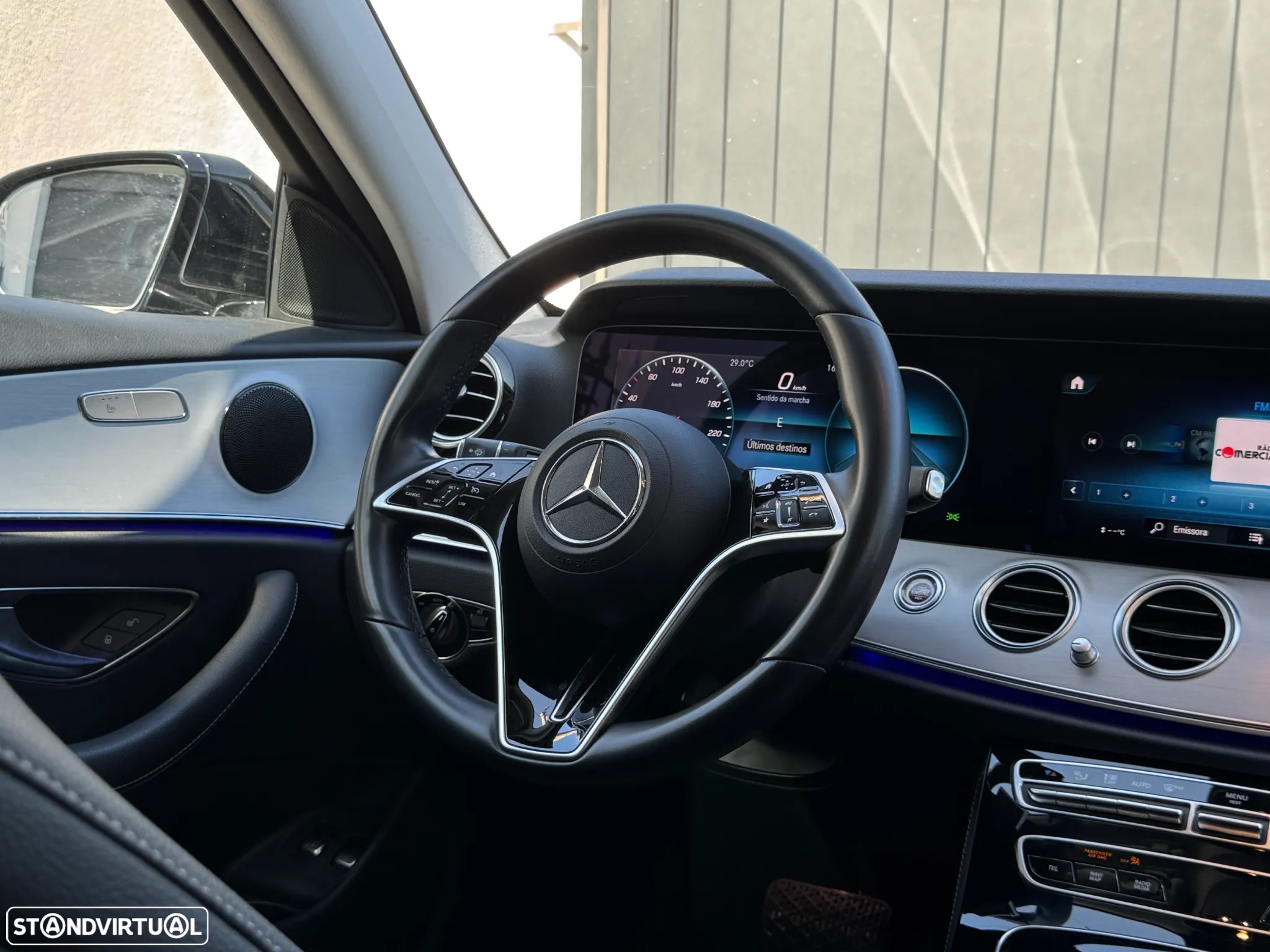 Mercedes-Benz E 300 e Avantgarde - 10