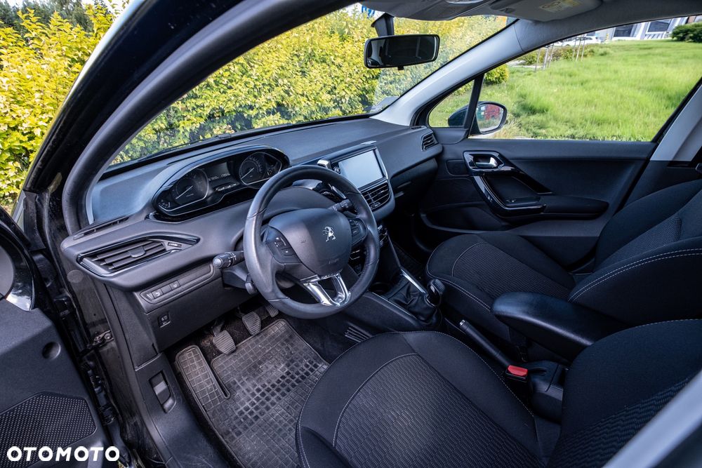 Peugeot 208 1.2 PureTech GPF Active S&S - 4