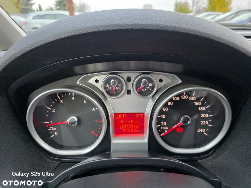 Ford C-MAX 1.8 Titanium - 38