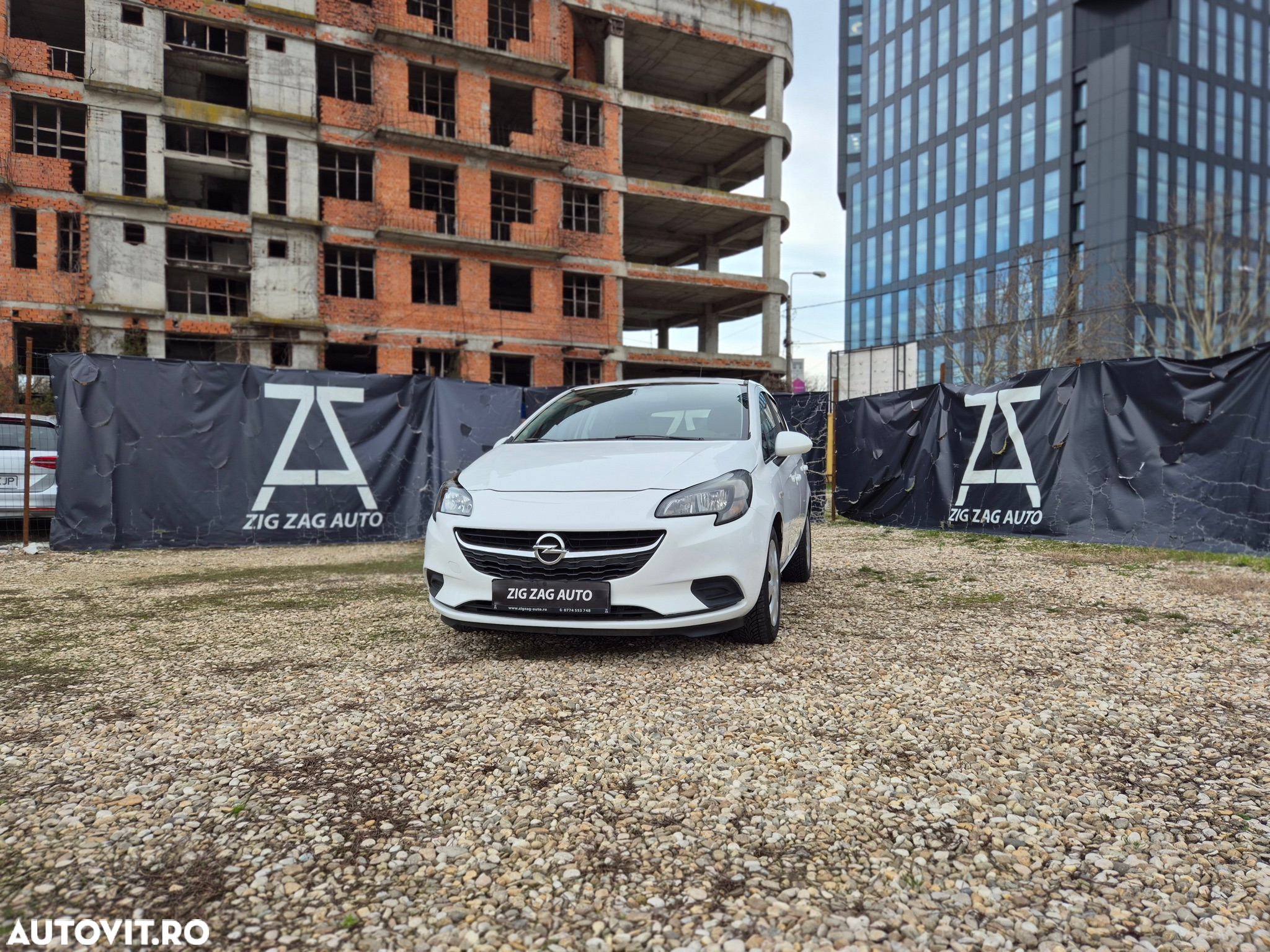 Opel Corsa 1.3 CDTI EcoFlex Start/Stop Essentia - 26
