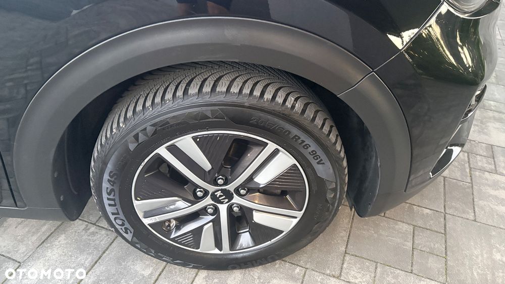 Kia Niro - 24