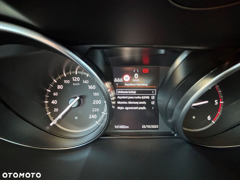 Land Rover Discovery Sport - 17