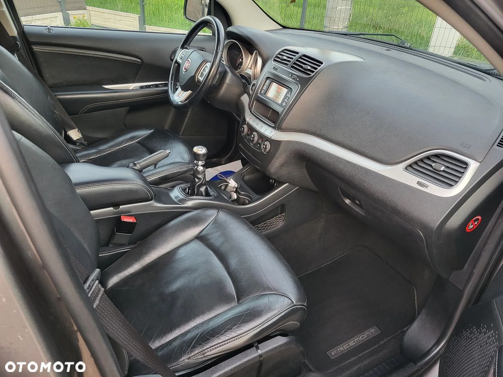 Fiat Freemont 2.0 Multijet Lounge - 17