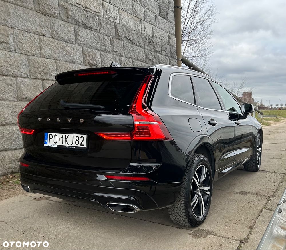 Volvo XC 60 D4 R-Design - 1