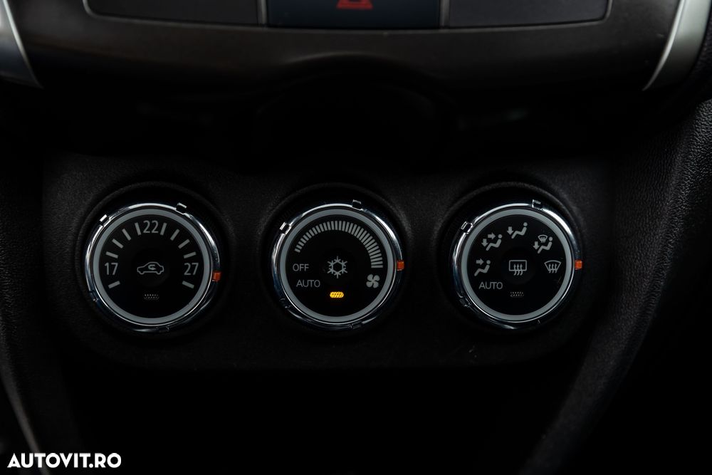 Mitsubishi ASX 2.2 DI-D 4WD Automatik Instyle - 17