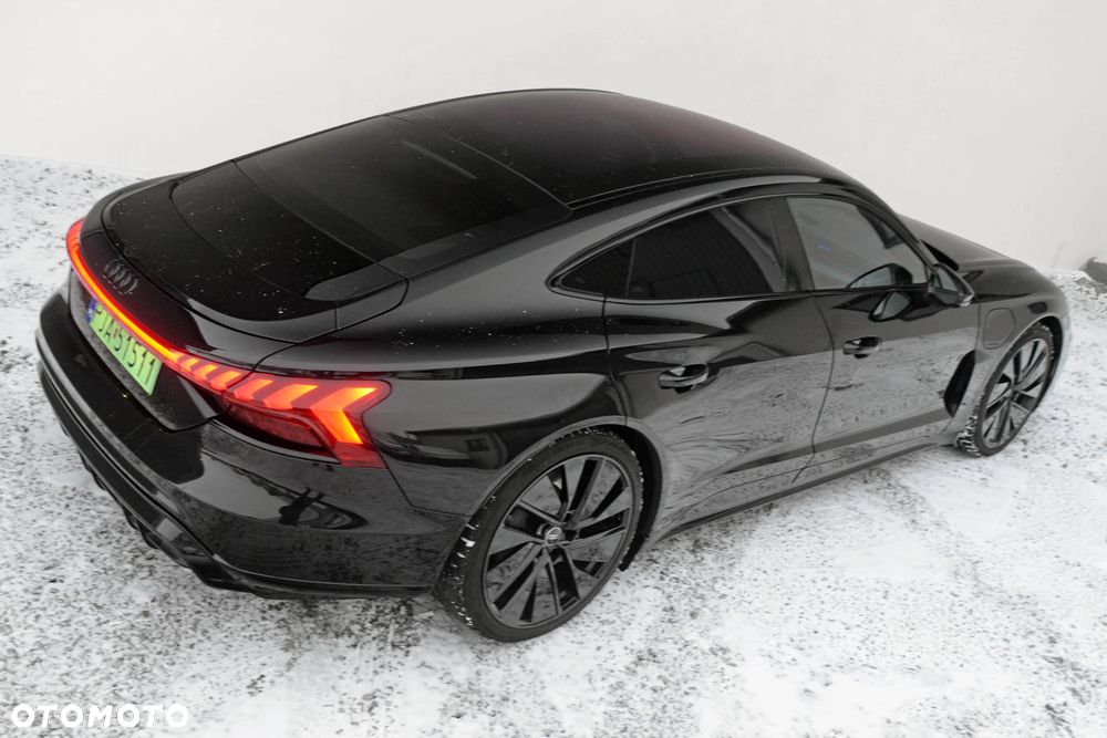 Audi e-tron GT - 16