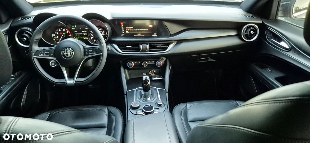 Alfa Romeo Stelvio 2.0 Turbo 16V AT8-Q4 Super - 21